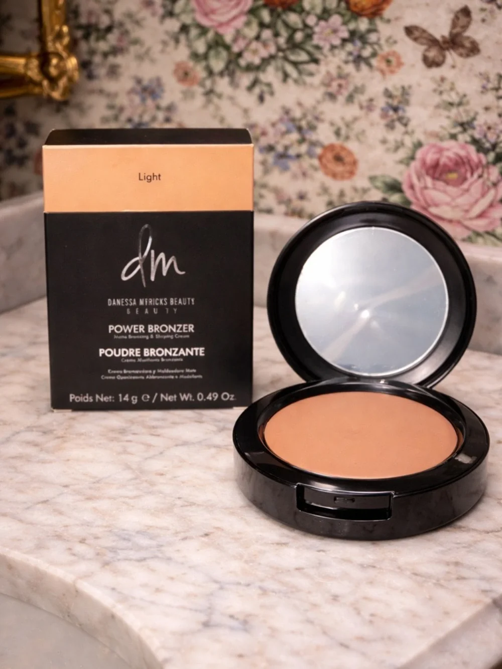 Danessa Myricks Beauty Power Bronzer Light Sculpting Powder Bronzer 🎀 BNIB